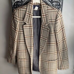 Requirements Tan and Brown Plaid Blazer